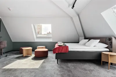 濱海貝斯特韋斯特蘇爾住宿飯店 住宿飯店