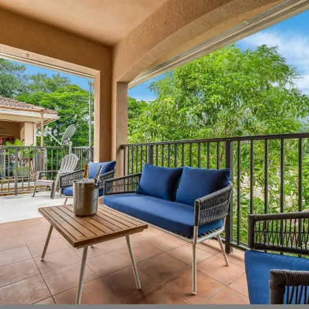 Salty Fox 5BD Oasis w Spa Beach Downtown