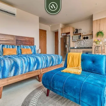 Brand New Studio - 2 Min to Beach - Rooftop Pool