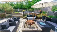 Shippenrill Sleeps 14Hot Tub PingPong Fire Pit - 3성급