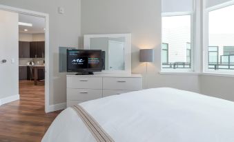Global Luxury Suites at Downtown Mountain View