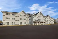 Travelodge Suites by Wyndham Regina / Eastgate Bay