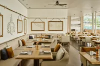 Falkensteiner Schlosshotel Velden – the Leading Hotels of the World - breakfast