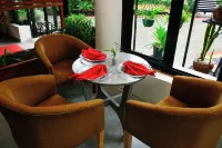 Nomads cafe