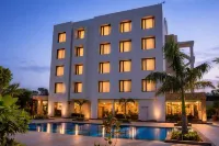 Hillcrest Hotel and Resort