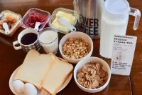 Noboribetsu Guest House AKA & AO - breakfast