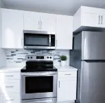 Modern 3-Bedroom Retreat Near Moncton Hospital and Downtown