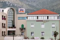Hotel Bellevue Trogir โรงแรมใน