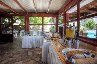 Perla Marina Aparthotel - ติดทะเล