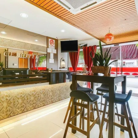 Ct Hotel