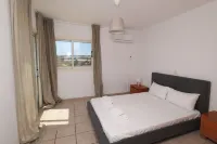 Ayia Triada Beach 2BR Apt - 2-Star