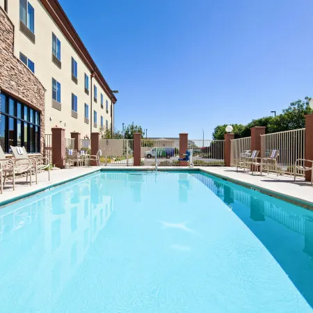 Holiday Inn Express & Suites CLOVIS-FRESNO AREA by IHG