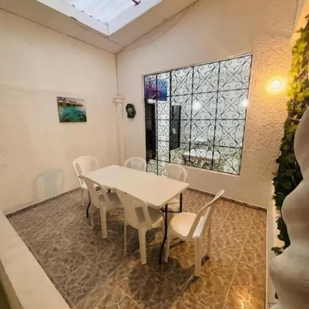 Hotel Montserrat