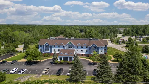 Holiday Inn Express BIDDEFORD by IHG - parking