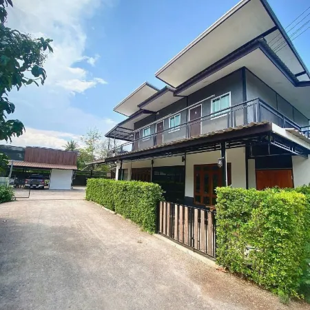 Ploynam Homestay