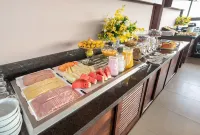 Via Garden Varginha Hotel - Bữa sáng