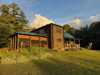 Peaceful 5-Bedroom Lodge in Lake George Adirondack Mountains - Wi-Fi