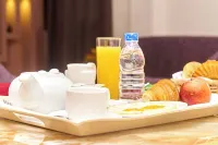 雅克羅塞納河畔公寓酒店 - 早餐