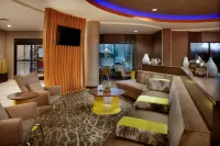 SpringHill Suites Savannah Airport - parking