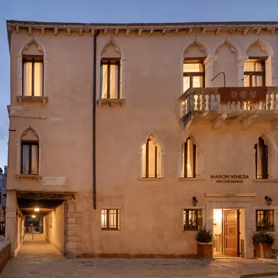 Maison Venezia | UNA Esperienze Hoteles cerca de Plaza di Rialto