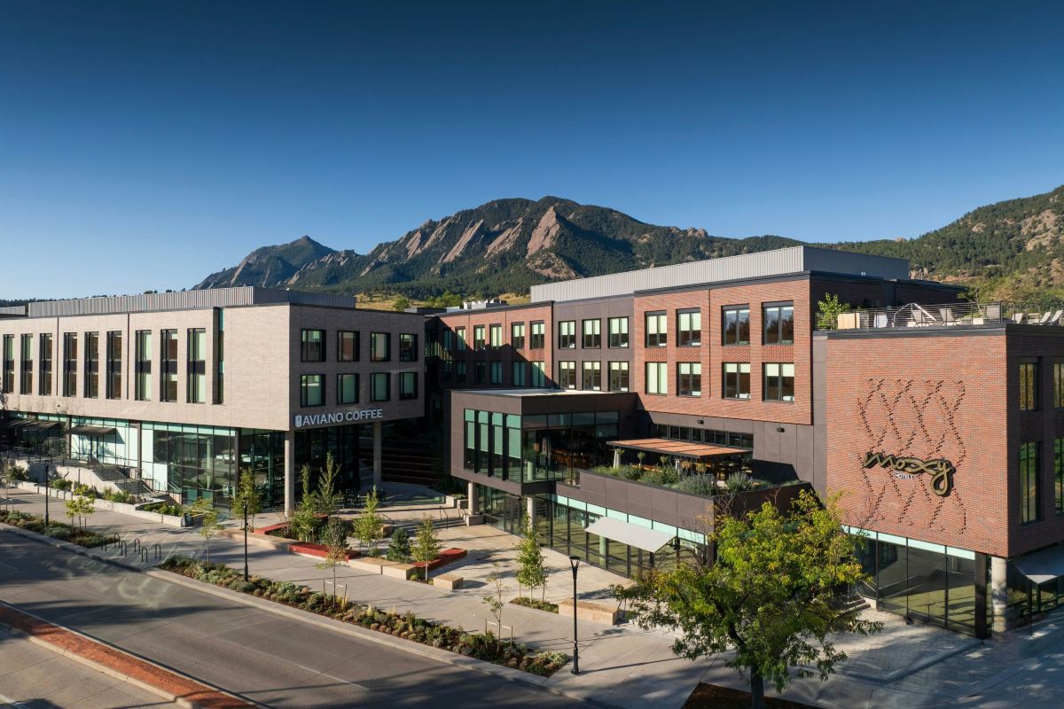 Moxy Boulder