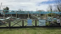 3BR Chestnut Grove Family Caravan WIFI, TV & Pool - Homestays