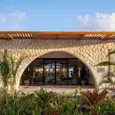 JAZ Viva Casa Maza, Almaza Bay Hotel Exterior