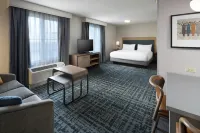 Homewood Suites by Hilton Newburgh-Stewart Airport - parking