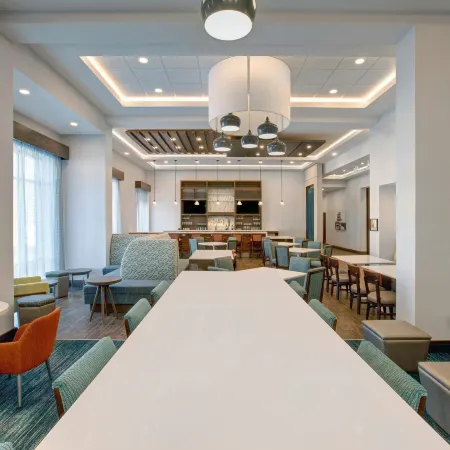 Hampton Inn & Suites by Hilton Watertoo St. Jacobs