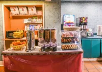 Vagabond Inn Costa Mesa - breakfast