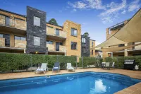 Quest Warrnambool - Swimmingpools