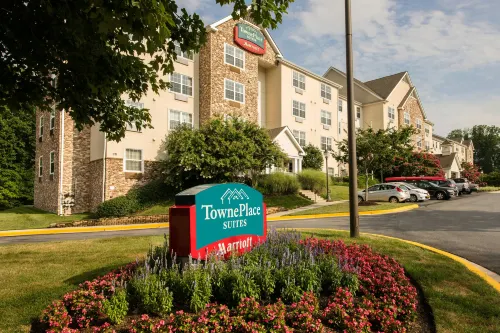 TownePlace Suites Baltimore BWI Airport - parking