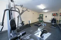 Red Roof Inn & Suites Dickinson - pet friendly