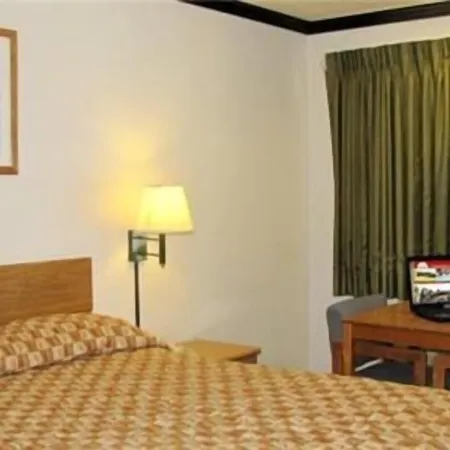 Town House Motel