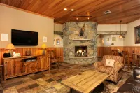 Jackpine & Black Bear Condos by Vail Resorts - 2 estrellas