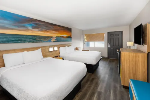 Days Inn by Wyndham Natchitoches - piscina