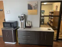 Studio 6 Lincoln, NE - Airport - Parvekkeita