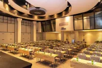 Mark Warner Phokaia Beach Resort - parking