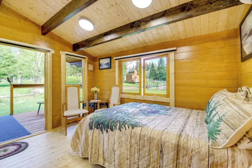 On Hobby Farm: Whidbey Island Tiny Home - 3-Star