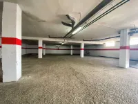 Casablanca Hotel Studios - parking