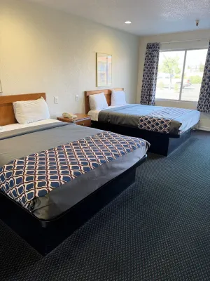 Applegate Inn - Motels