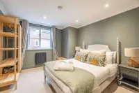 Eton Bridge Apt- Walk Sights- Parking By Tempstay - 2 stelle