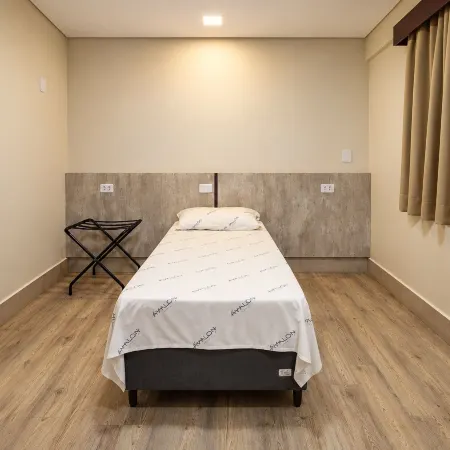 Hotel Avalon Maringá Econômico