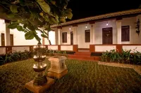 Flamingo Boutique Hotel & Ayurvedic Spa Hoteles en Mararikulam