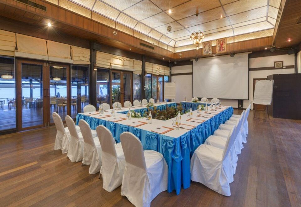 반다라 리조트 해변