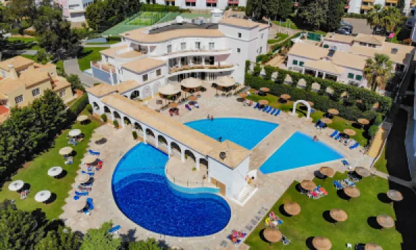 Clube Vilarosa Hotels in 