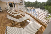 AzuLine Hotel Bahamas y Bahamas II