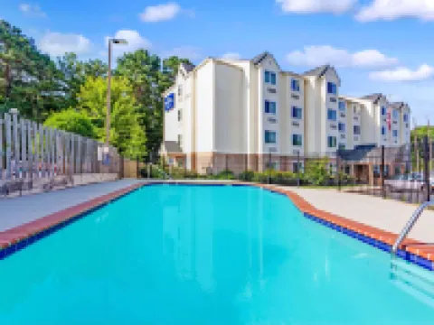 Microtel Inn & Suites by Wyndham Bremen Ξενοδοχεία στην πόλη Haralson County
