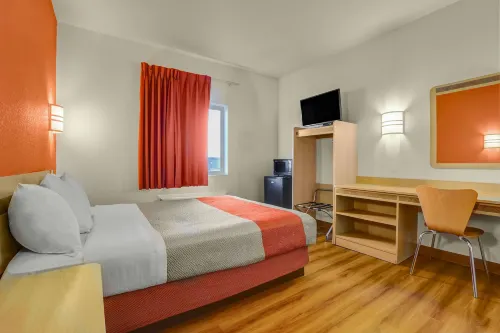 Howard Johnson by Wyndham Lemoore Hotel di Lemoore