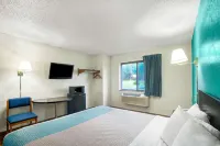 Motel 6 Montoursville, PA - Lemmikkieläimet sallittu
